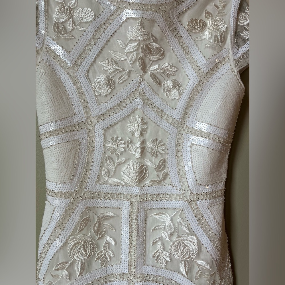 Lulu’s Spread Your Shine White Sequin Embroidered Bodycon Dress Small - Picture 2 of 11